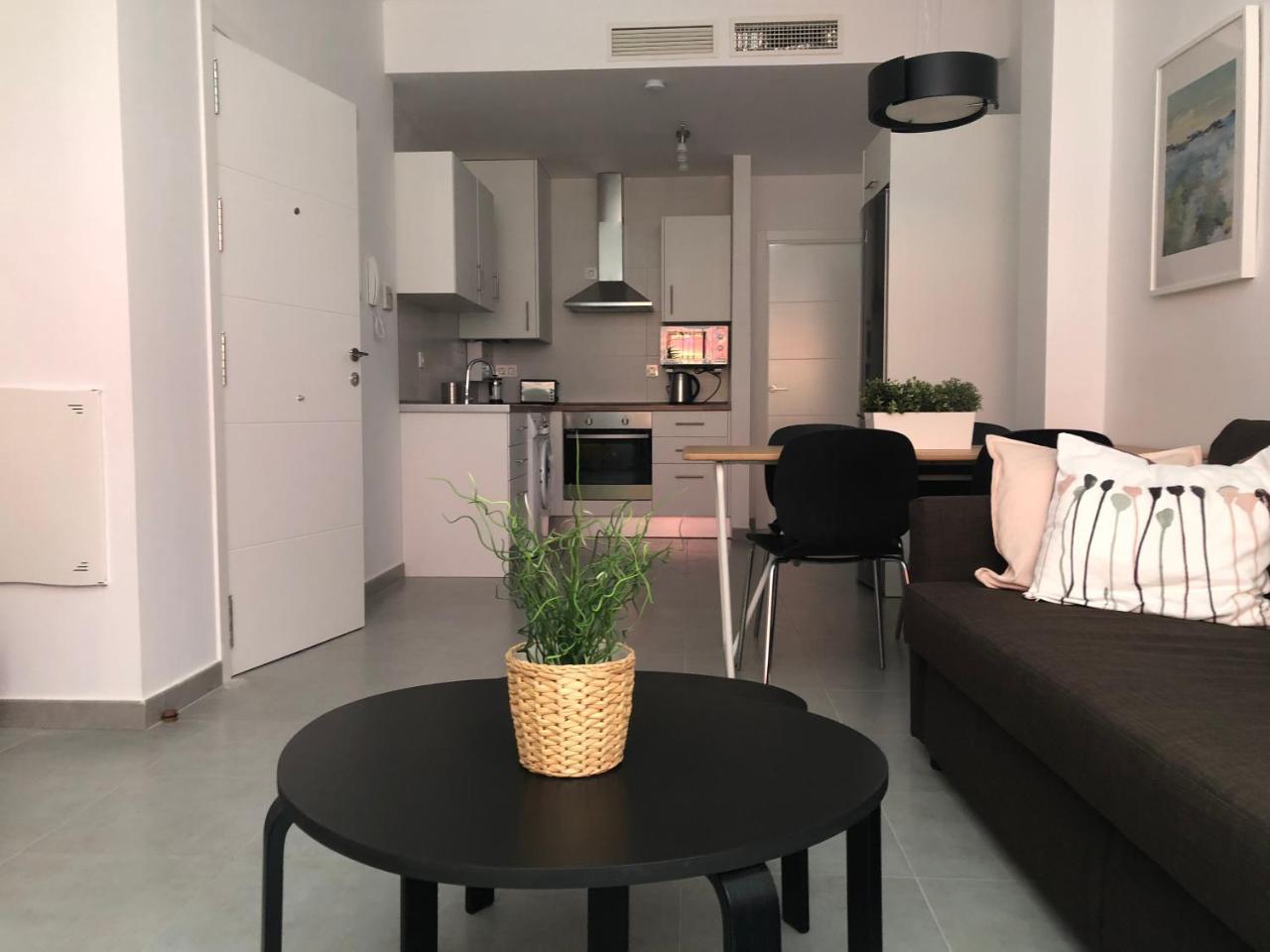 Malaga Apartamentos - Jinetes, 10 Dış mekan fotoğraf
